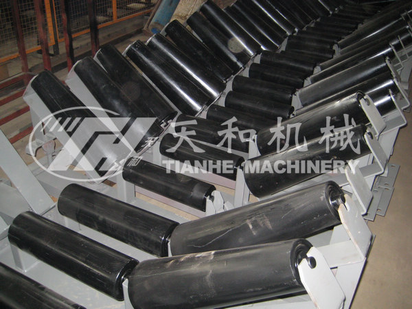 錐形上調(diào)心托輥組(zu) DTII型