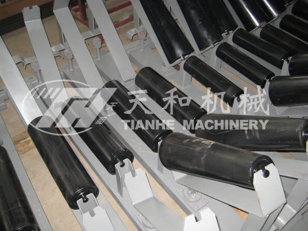 錐形上調(diào)心托輥組(zǔ) DTII型